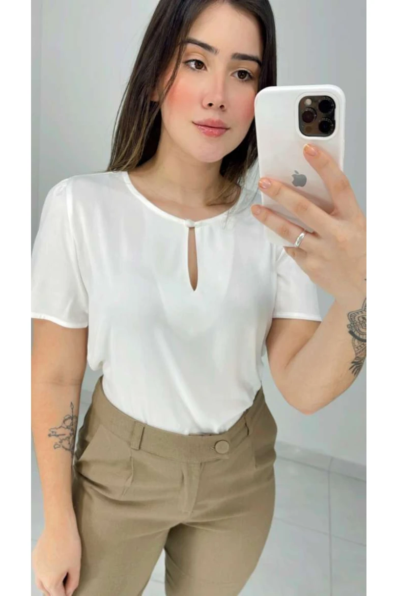 Blusa Viscose Manga Curta Gota E Botão - Off white